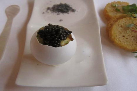 Scrambled eggs with caviar