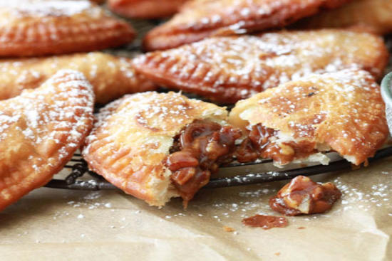 Caramel-pecan hand flipside pies