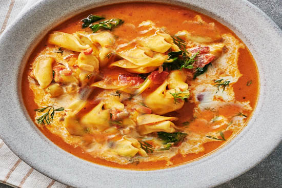 Tortellini-tomato-soup